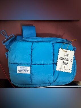 Simply Southern Puffy Crossbody Bag in Bright Blue